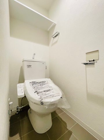 トイレ　同マンション別部屋　参考写真