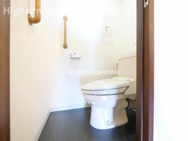 トイレ　シンプルで使いやすいトイレです