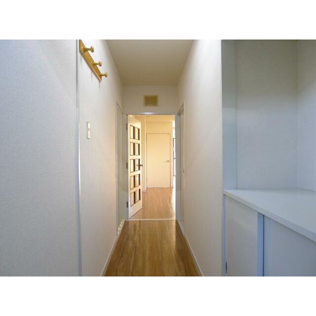 玄関　※参考写真