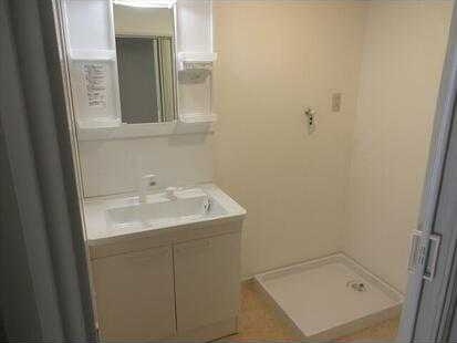 洗面設備　※参考写真