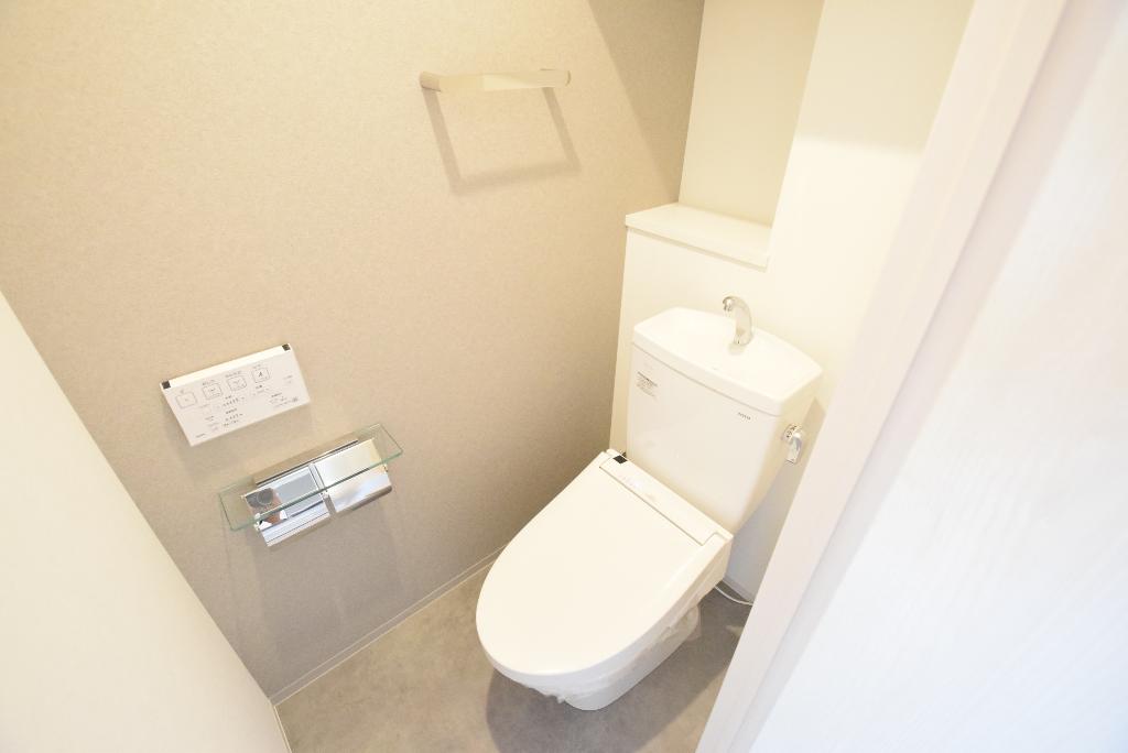 トイレ　シャワー付トイレ