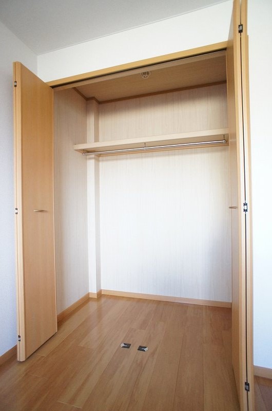 収納　図面と現状に相違がある場合には現状を優先