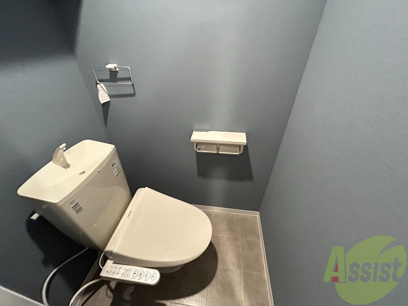 トイレ　シャワートイレになっているので快適です！