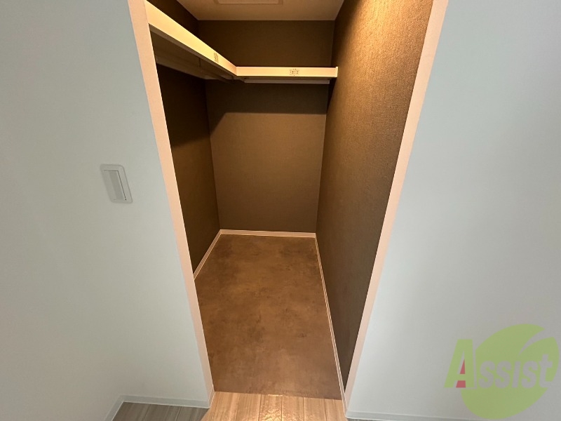 収納　嬉しいウォークインクローゼット仕様です！！