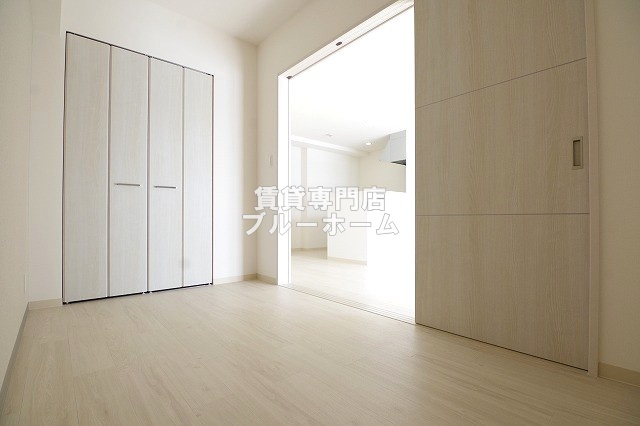 その他　リビング横4.5帖の洋室！