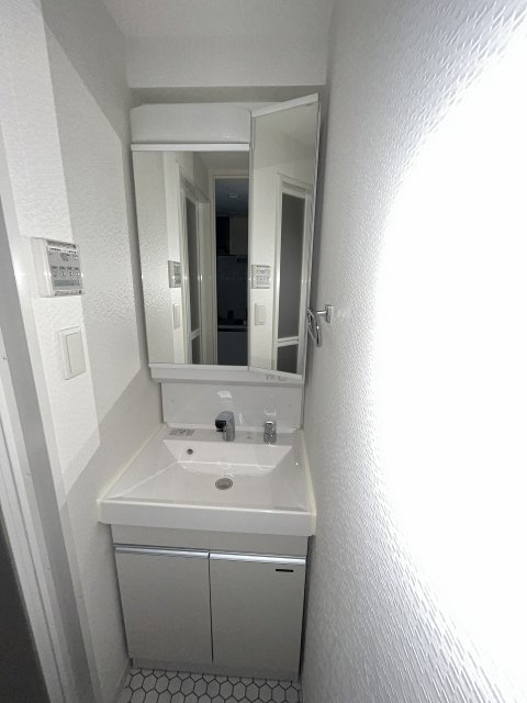 洗面設備　使いやすい洗面所です