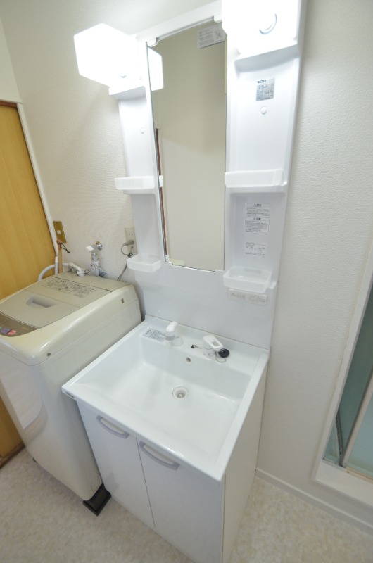 洗面設備　※２０３号室参考画像
