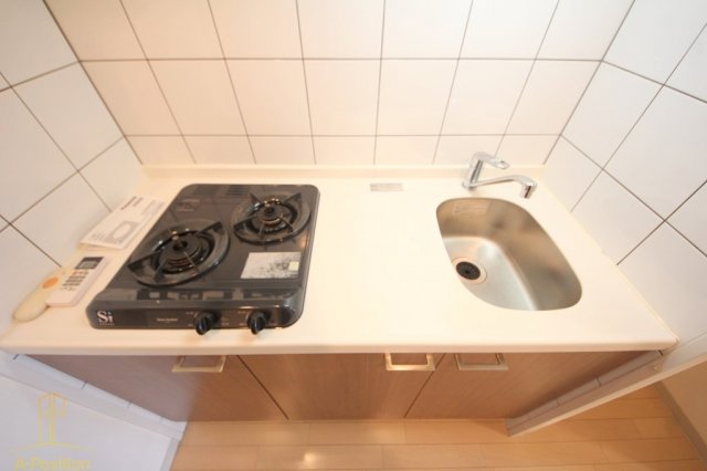 キッチン　アーデン谷町