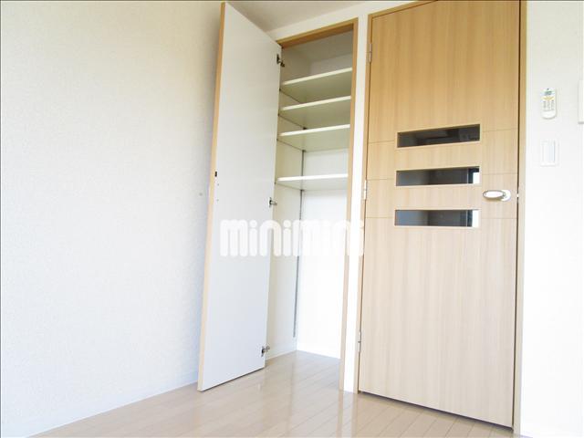 収納　収納スペース