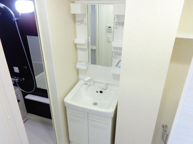 洗面設備　独立洗面台