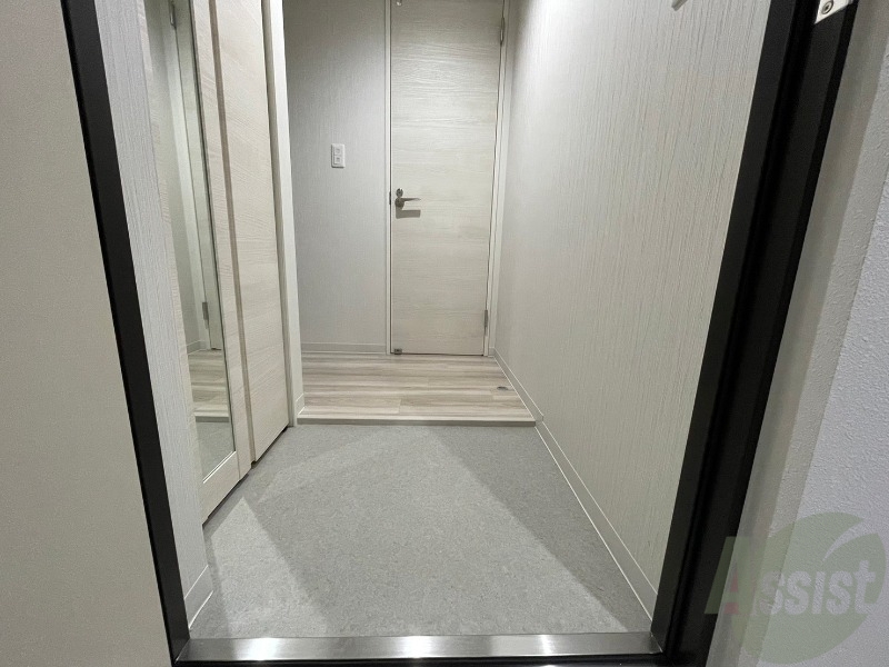 玄関　玄関にはシューズボックスもあり便利です！