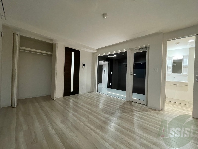 居室・リビング　広くてきれいなリビングです！快適に過ごせそうですね。