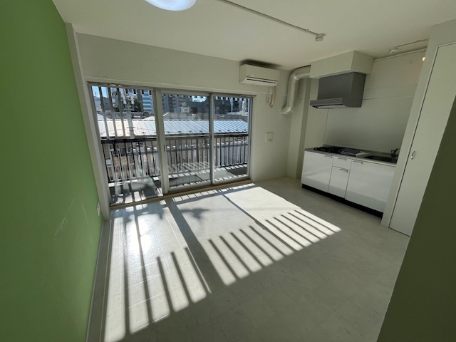 居室・リビング　洋室9.3帖