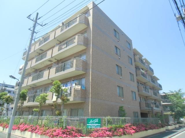 建物外観　鉄筋コンクリートの丈夫な造り★