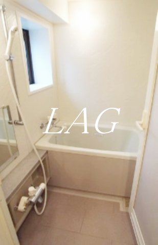 バス・シャワールーム　お風呂です。