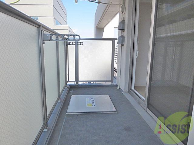 バルコニー　晴れた日はバルコニーで洗濯物を干してみてはどうでしょうか＾＾