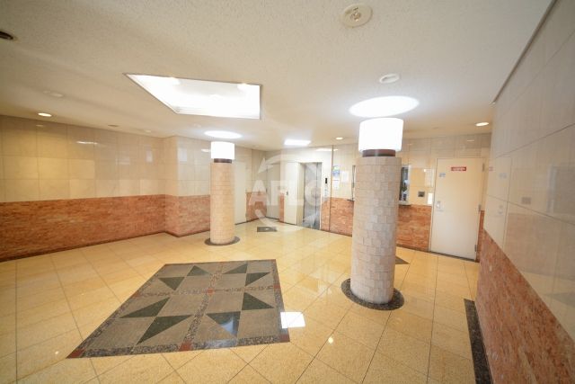 ロビー　KAISEI本町東　開放的なロビー