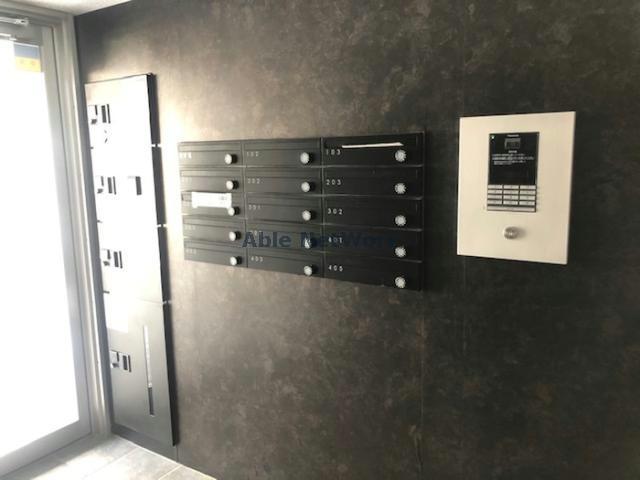 エントランス　エントランス部分