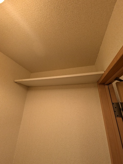 その他　トイレ　上部棚