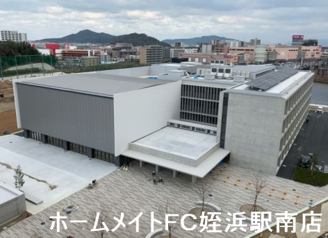 中学校　周船寺中学校（中学校）まで612m