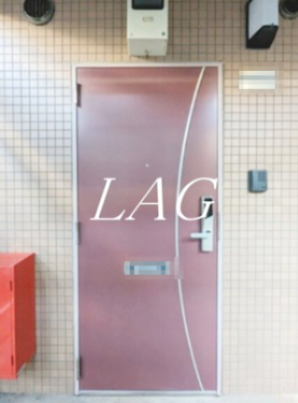 玄関　玄関です。