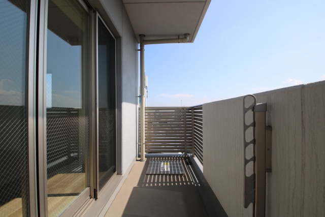 バルコニー　※別室の参考写真の為、現況優先です。