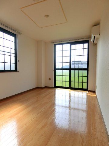 居室・リビング　イメージB101号室写真