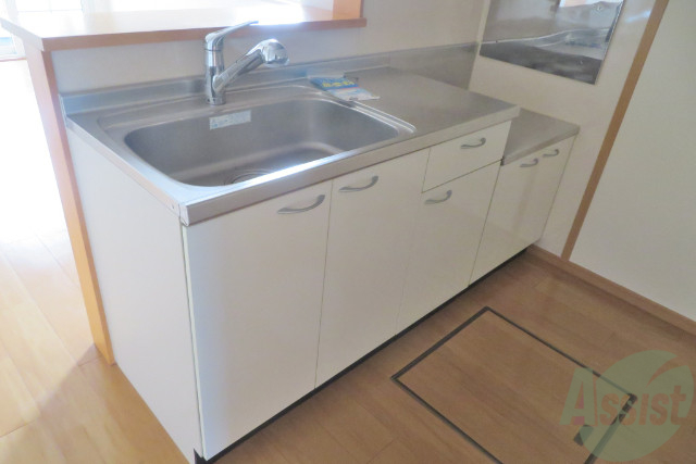 キッチン　キッチンはカウンターキッチンです！調理が楽しくなりそうですね