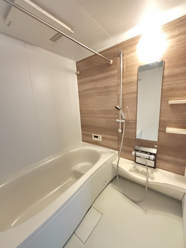 バス・シャワールーム　別号室