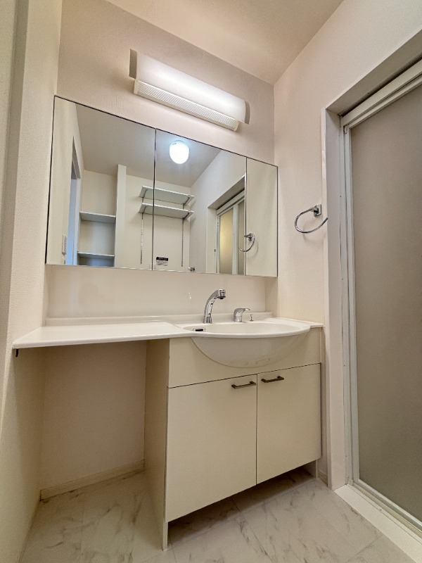 洗面設備　別号室