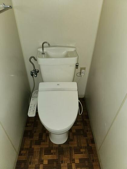 トイレ　※別部屋参考写真