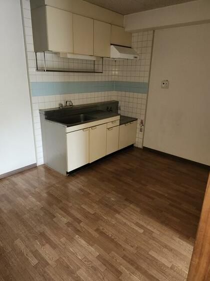 居室・リビング　※別部屋参考写真