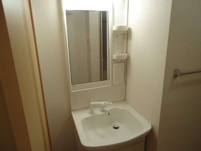 洗面設備　洗髪洗面化粧台