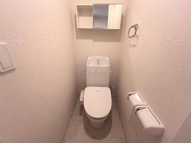 トイレ　シャワー付トイレ（イメージ）