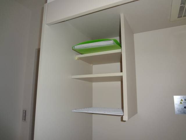 その他　キッチン上部収納