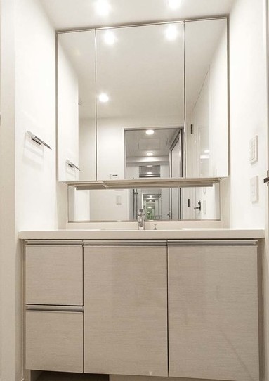 洗面設備　☆嬉しい独立洗面台☆