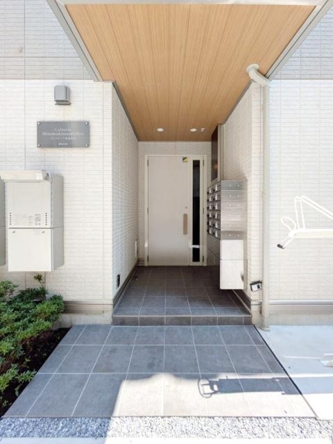 エントランス　エントランス