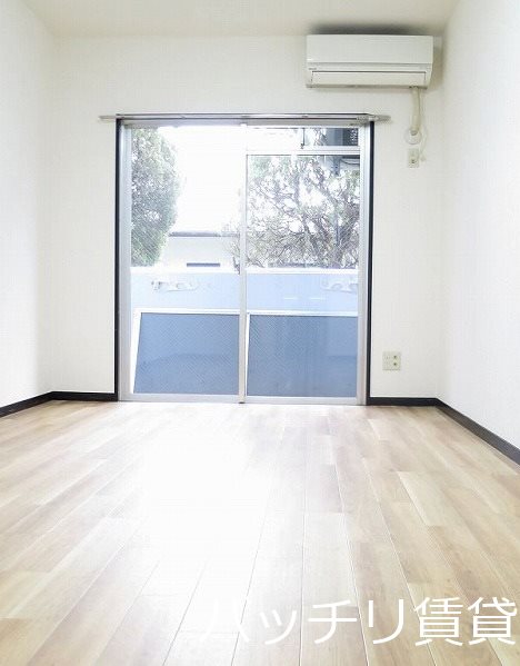 バルコニー　画像は別号室タイプの為、現状を優先致します。