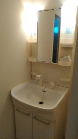 洗面設備　洗髪洗面化粧台