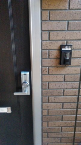 玄関　玄関カードキー