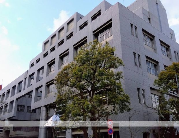 高校・高専　東京都立新宿山吹高等学校（高校・高専）まで826m