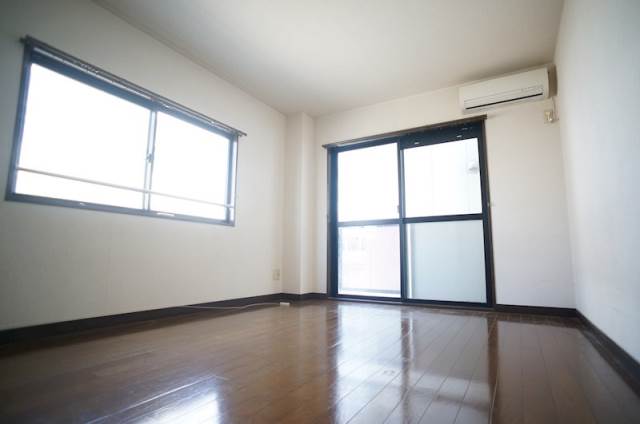 居室・リビング　同型イメージ