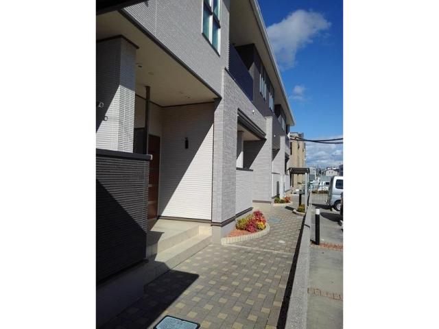 エントランス　エントランス部分