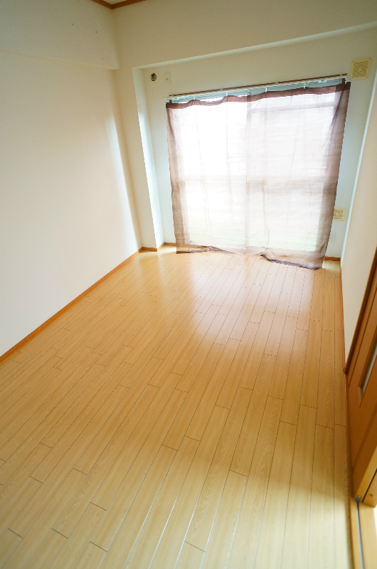 その他部屋・スペース　洋室６帖