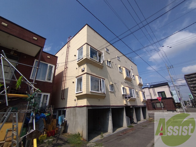 建物外観　札幌市北区北２８条西「コーポＪＵＮ北」