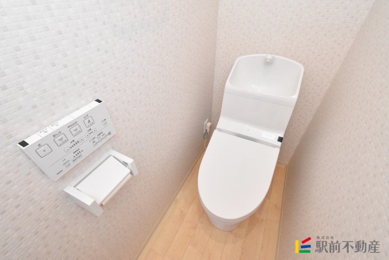 トイレ　写真は別部屋