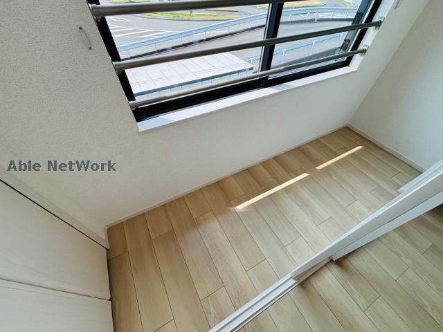 バルコニー　同型類似のものです。