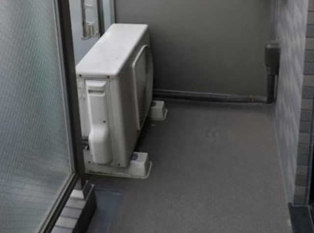 バルコニー　バルコニーあります