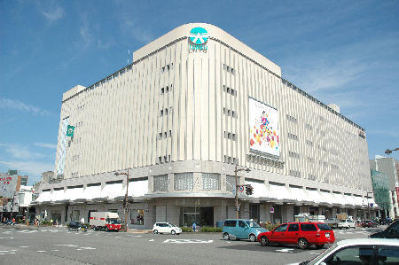 ショッピングセンター　富山大和（ショッピングセンター）まで1076m