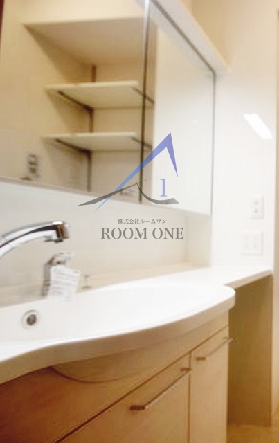 洗面設備　洗面台です。